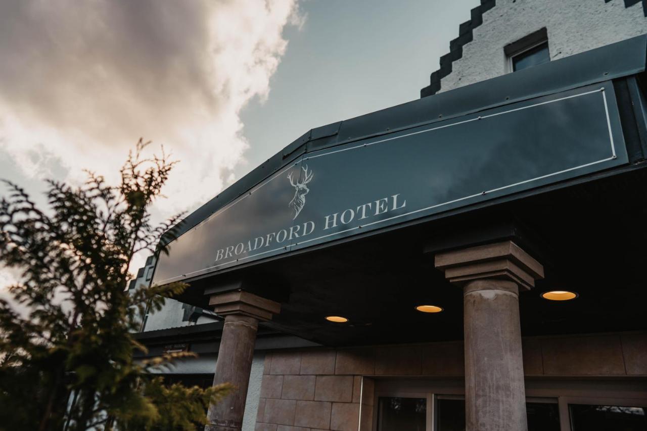 Broadford Hotel Exterior photo