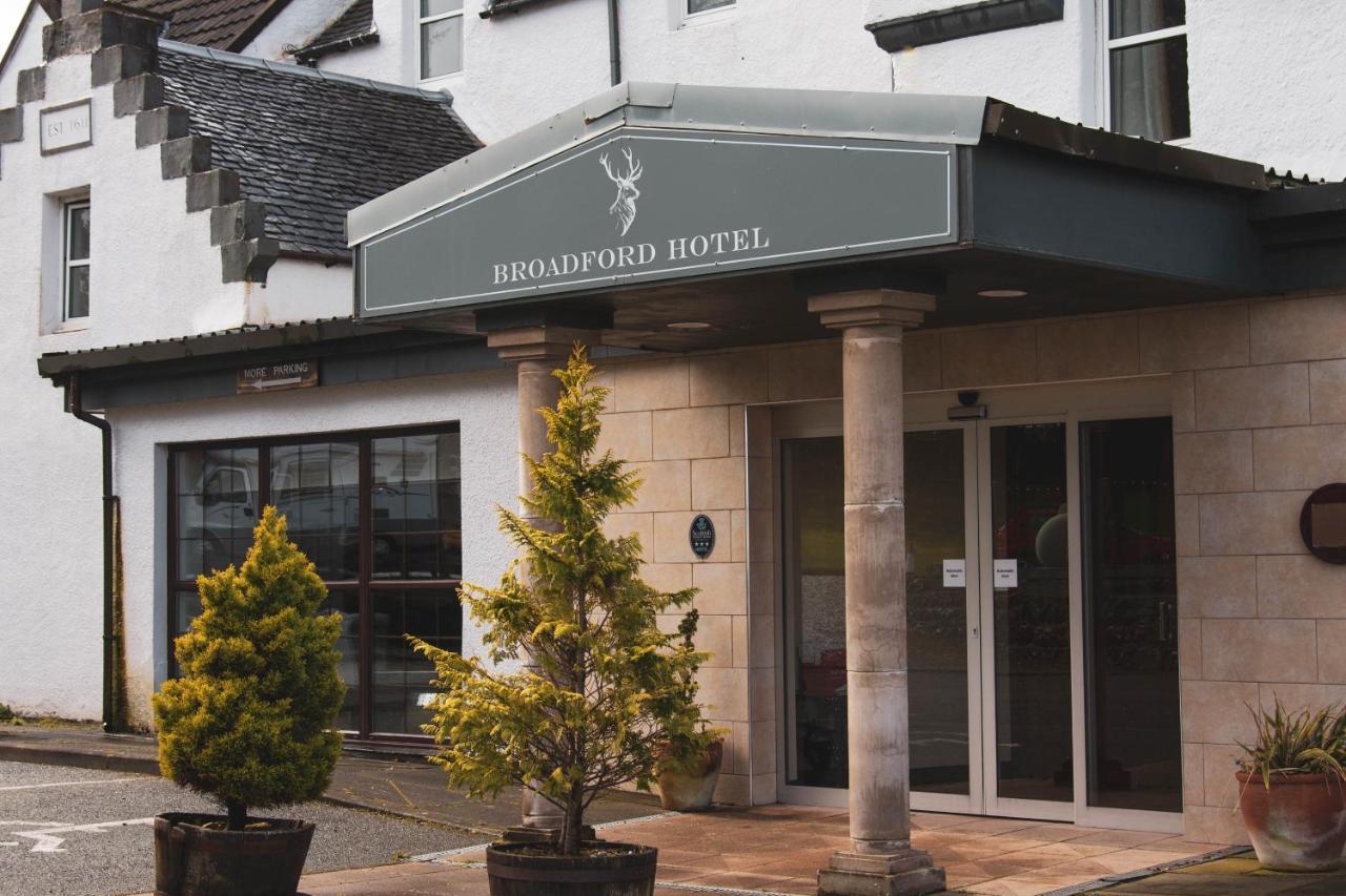 Broadford Hotel Exterior photo